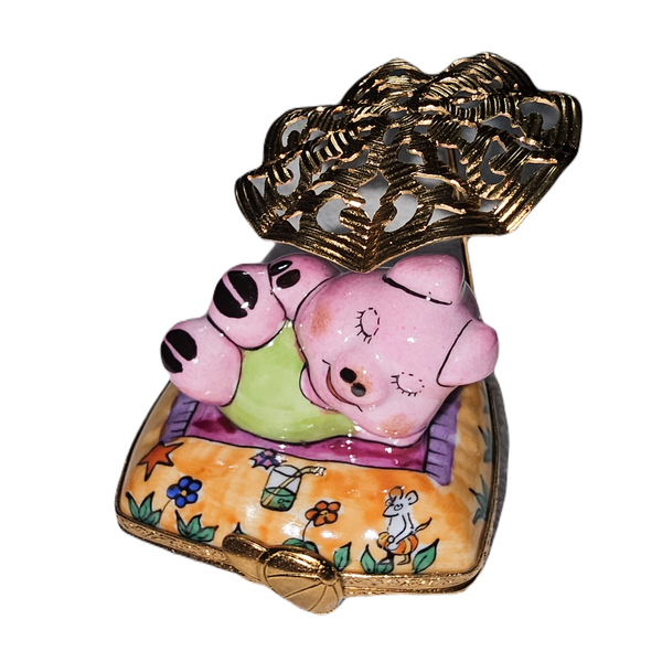 Charming Pig Beach Retreat Porcelain Limoges pig beach French Trinket Box