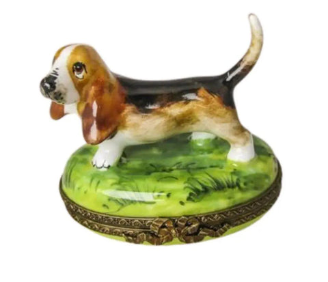 Beagle Dog Porcelain Limoges dog limoges boxes French Trinket Box