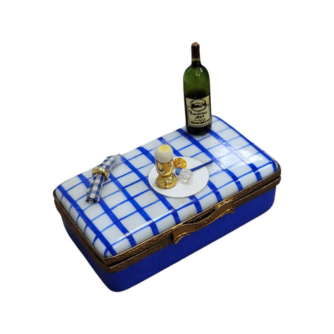 Elegant Bistro Table Figurine Porcelain Limoges furniture French Trinket Box