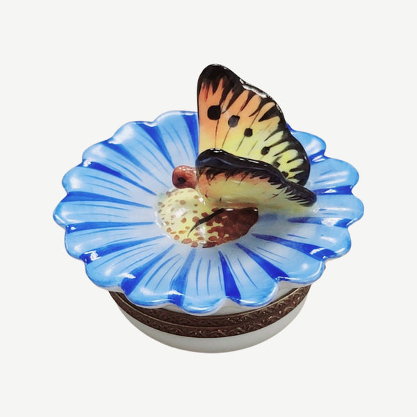Butterfly Perched on Flower Porcelain Limoges Butterfly French Trinket Box