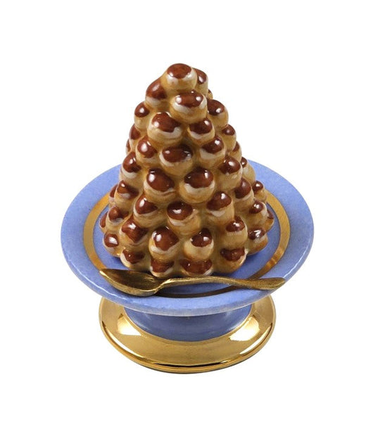 CROQUEMBOUCHE - FRENCH DESERT CHOUX PASTRY PUFFS