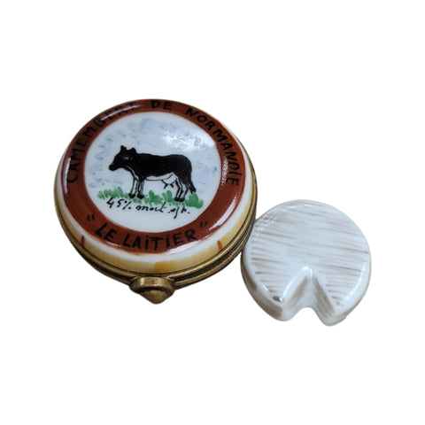 Camembert Cheese w Slice-food limoges boxes-CH6D219