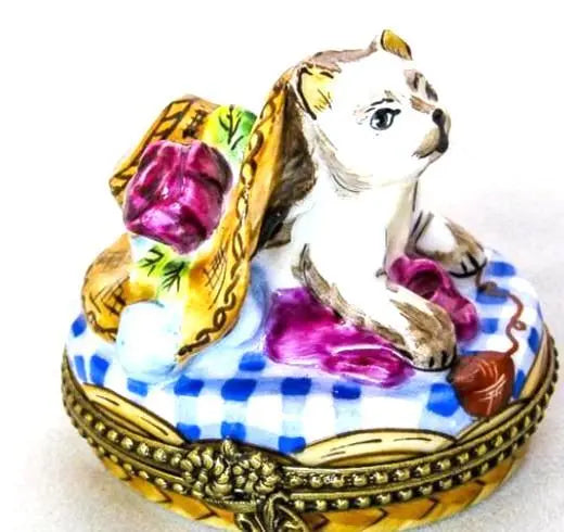 Cat 2 Bonnet Porcelain Limoges cat cats limoge box French Trinket Box