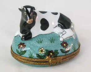 Cow on Oval Porcelain Limoges farm limoges boxes French Trinket Box