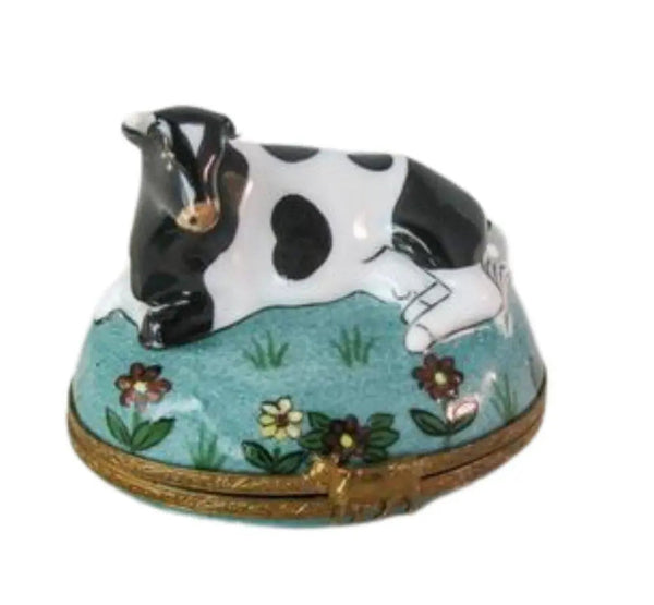 Cow on Oval Porcelain Limoges farm limoges boxes French Trinket Box