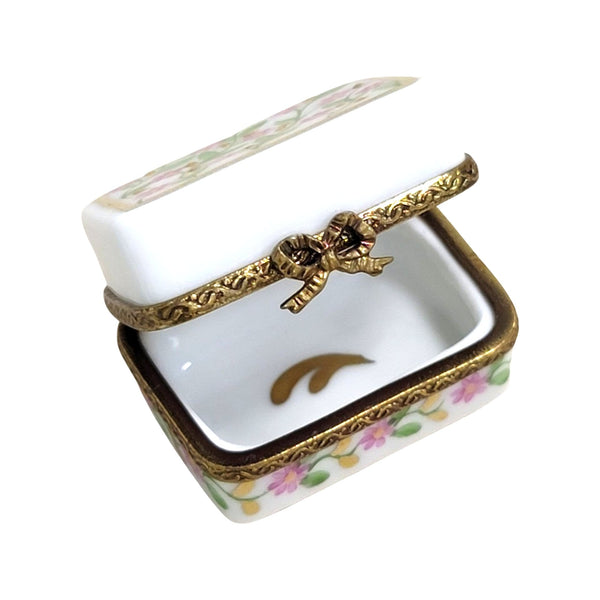 Delicate Floral Limoges Box Porcelain Limoges LIMOGES BOXES traditional French Trinket Box