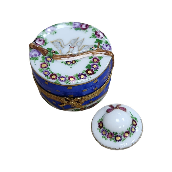 Doves Hat Porcelain Treasure Porcelain Limoges hats fashion LIMOGES BoXES birds French Trinket Box