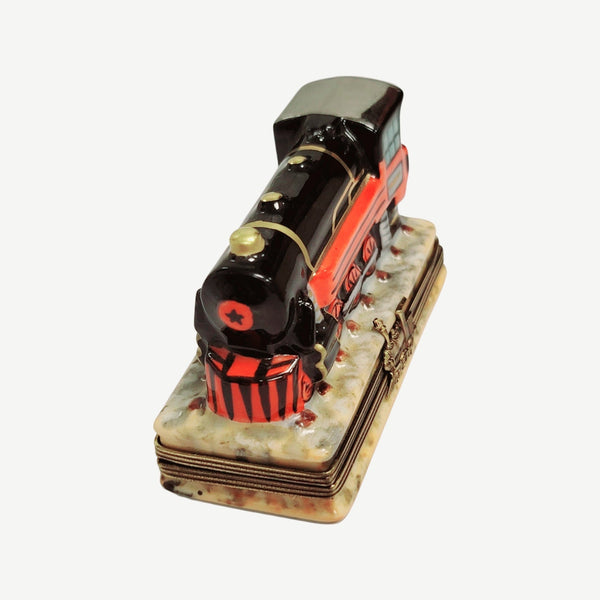 Elegant Limoges Train Locomotive Box Porcelain Limoges travel BABY maternity figurine LIMOGES BOXES French Trinket Box