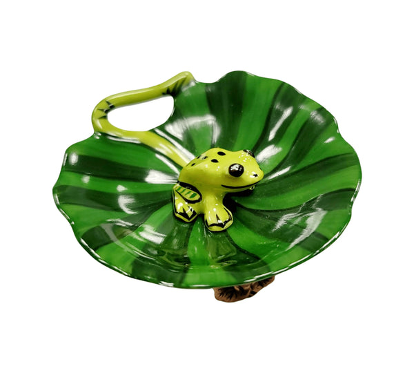 Frog on Lillypad Limoges Box Porcelain Limoges frog LIMOGES BOXES turtle French Trinket Box