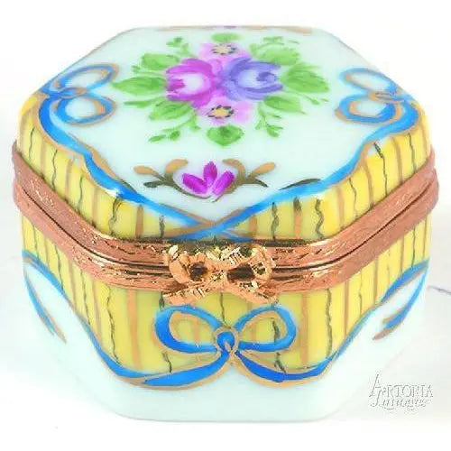 Hexagon: Recamier Jaune Porcelain Limoges Traditional French Trinket Box