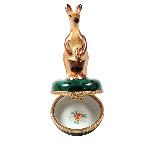 Kangaroo Australia Porcelain Limoges wild animals travel French Trinket Box