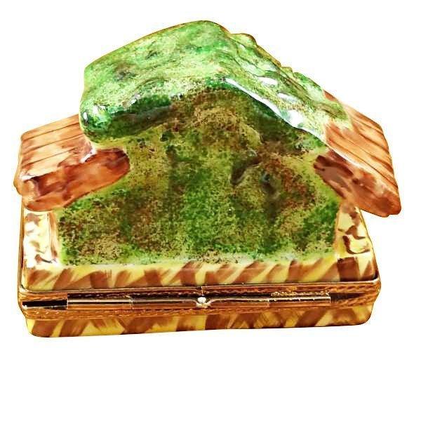 Manger - Nativity Porcelain Limoges nativity French Trinket Box