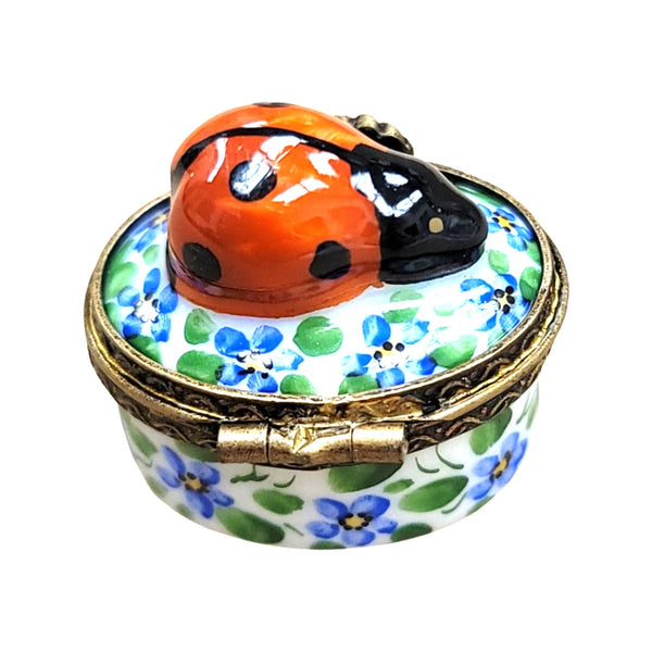 Mini Lady Bug Porcelain Treasure Porcelain Limoges LIMOGES BOXES bugs critters French Trinket Box