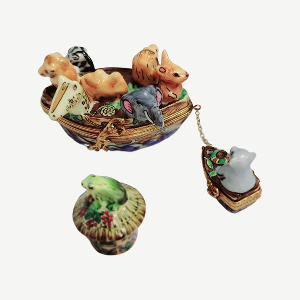 Noah's Ark Limoges Box Delight Porcelain Limoges Religion Christian French Trinket Box