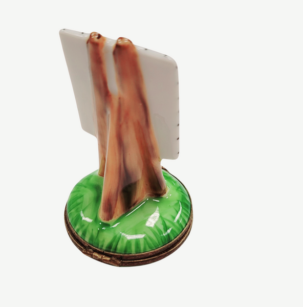 Philadelphia Art Easel Figurine Porcelain Limoges Fine Art French Trinket Box