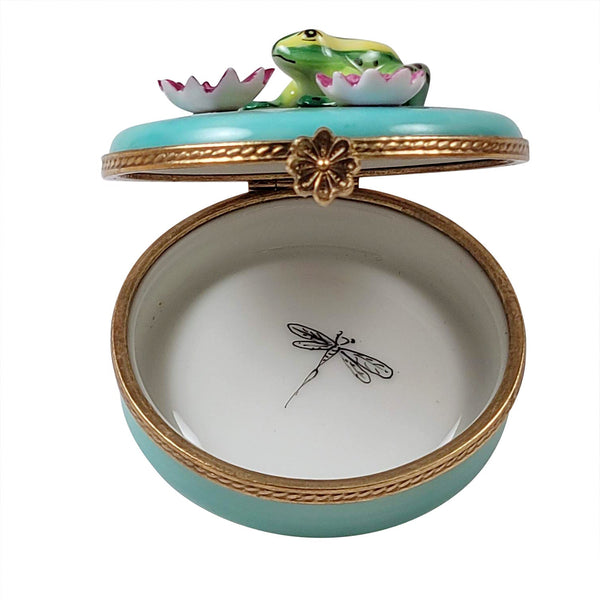 Frog on Monet Water Lillies Porcelain Limoges frog LIMOGES BOXES turtle French Trinket Box