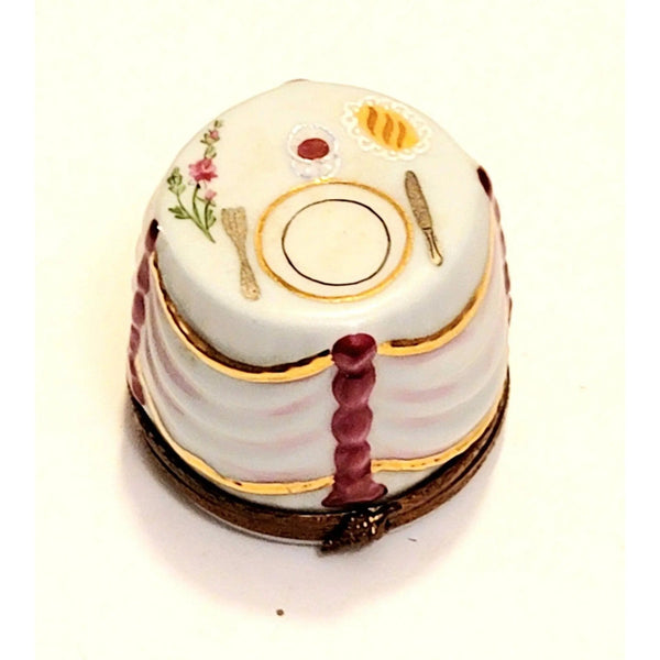 Romantic Limoges Trinket Box Porcelain Limoges special occasions love French Trinket Box