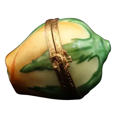 Rose bud: Garden Yellow Porcelain Limoges flowers garden French Trinket Box