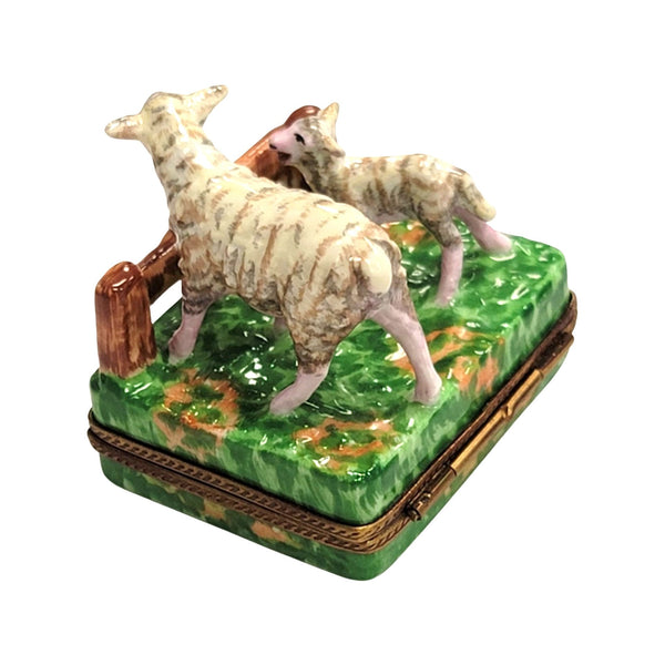 Sheep and Lambs Farm Delight Porcelain Limoges limoges boxes farm animal French Trinket Box