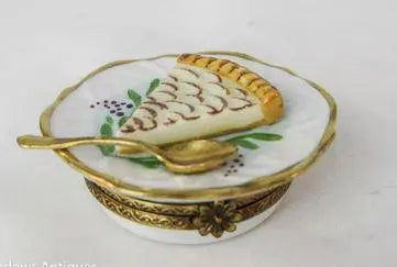 Slice of Pie Porcelain Limoges Dessert French Trinket Box