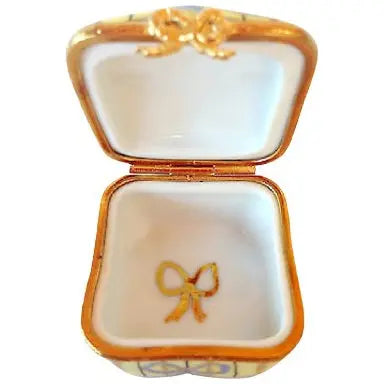 Square Rubis: Recamier Jaune Porcelain Limoges traditional French Trinket Box