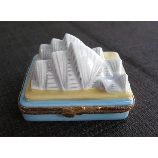 Sydney Opera House Porcelain Limoges world travel music French Trinket Box
