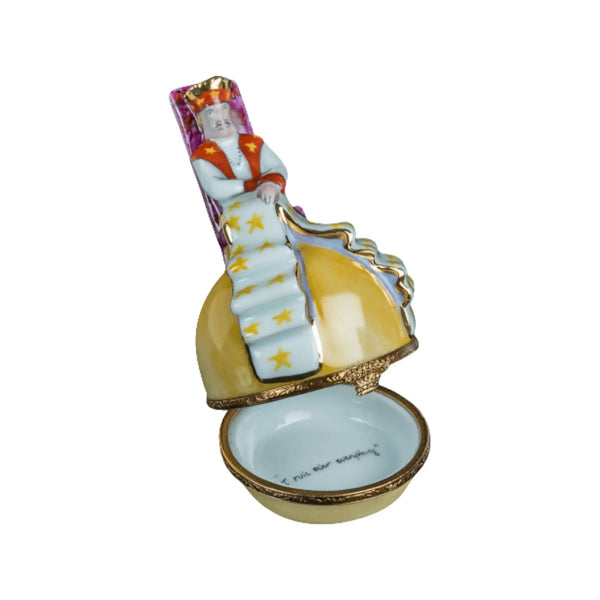 The King from the Little Prince story Porcelain Limoges fairy myth paris france French Trinket Box