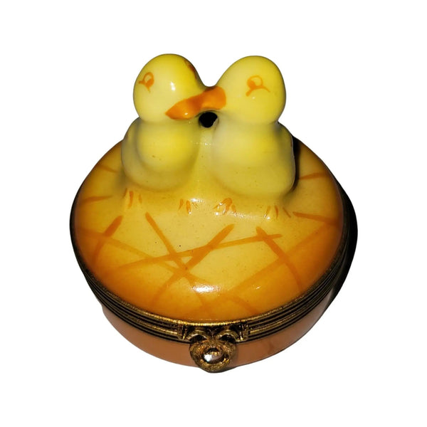 Two Chicks Smooching Box Porcelain Limoges chick farm easter Rochard Limoges Box French Trinket Box