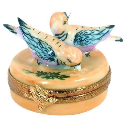 Two Turtle Doves - 12 Days Of Christmas Porcelain Limoges xmas theme French Trinket Box