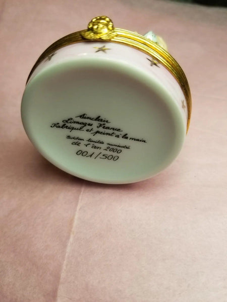 Year 2000 Baby Girl Figurine Porcelain Limoges baby maternity limoges boxes French Trinket Box