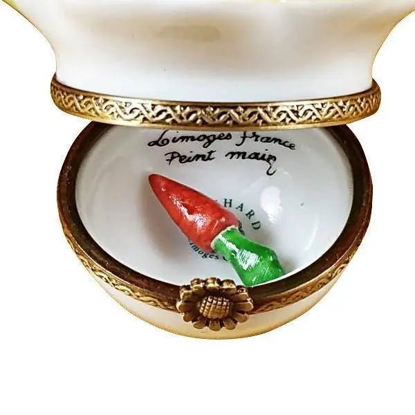 Brown Bunny on Leaf with Removable Carrot Porcelain Limoges rabbit easter French Trinket Box