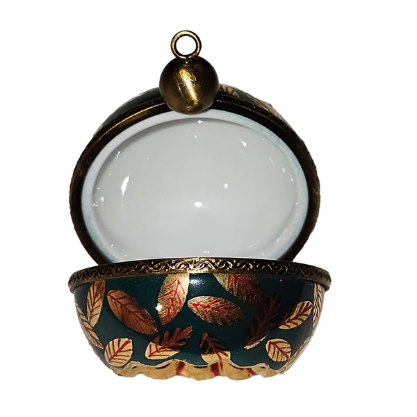 Elegant Green Leaf Ornament Porcelain Limoges Xmas Christmas Theme French Trinket Box