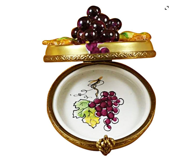 GRAPES ON GOLD ROUND