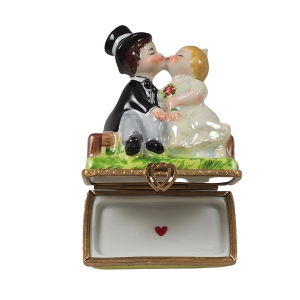Rochard Kissing Couple Bench Limoges Figurine Box, view 2
