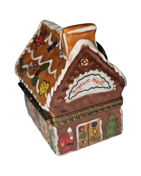 Gingerbread House w Canes