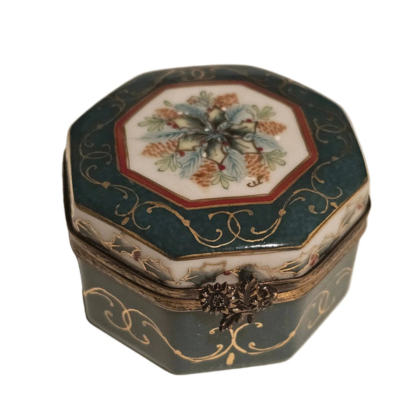 Christmas Holly Hexa Trinket Limoges Box Authentic Limoges Box