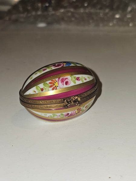 Burgundy Striped Egg w Roses Collectible