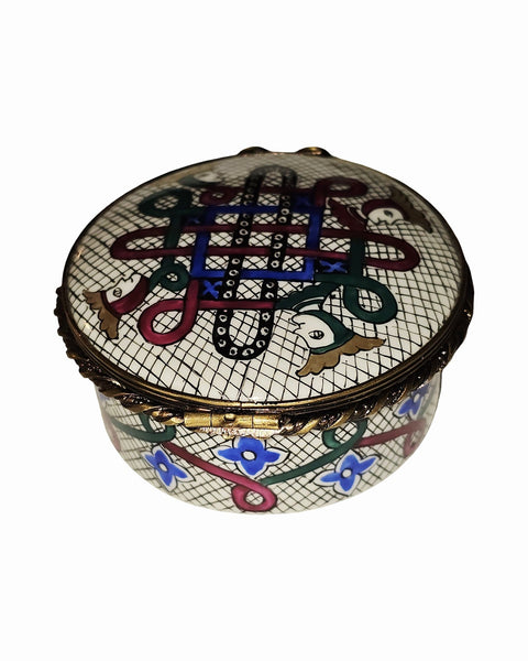 Kings Queens Whimsical Round