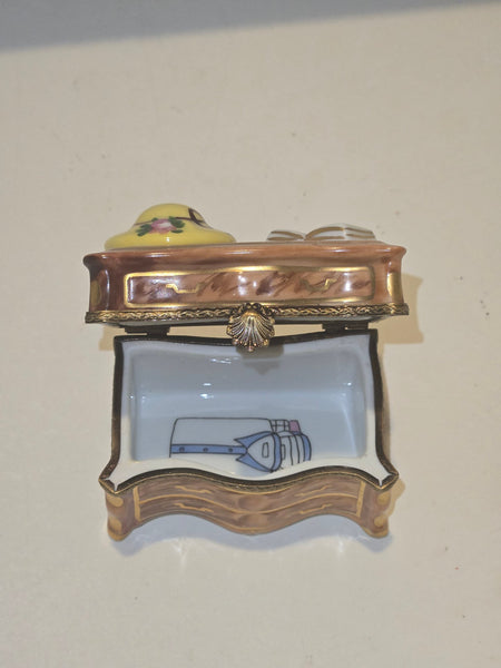 Dresser w Hat Book