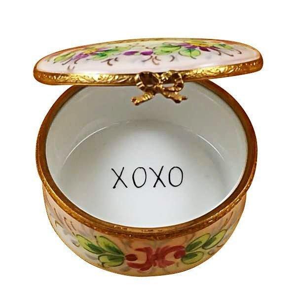 Round w Love Studio Collection Porcelain Limoges Valentine love traditional spcial occasions mother French Trinket Box