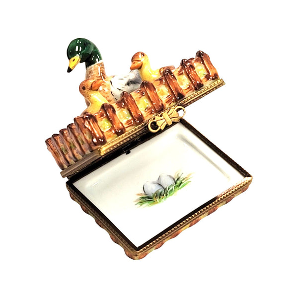 3 Ducks on Farm Porcelain Limoges Trinket Box