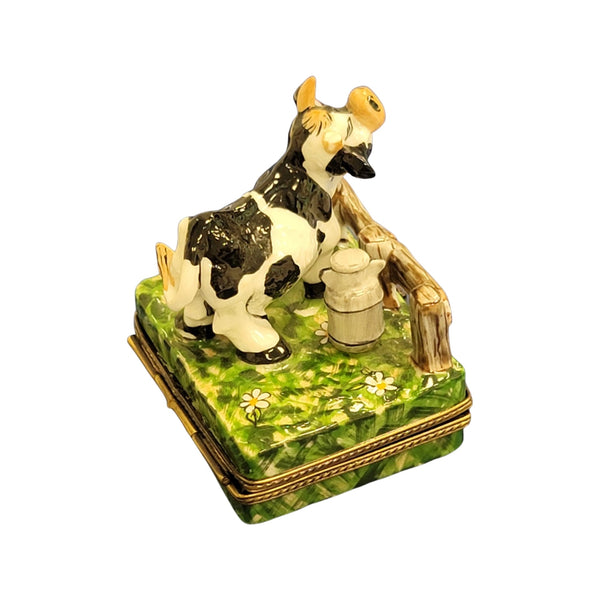 Cow on Farm Porcelain Limoges Trinket Box