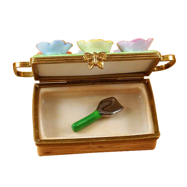 Flower Box with Spade Limoges Porcelain Box