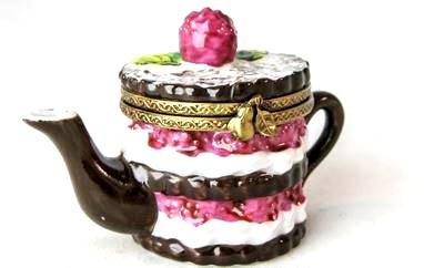 Cake Coffee Pot - EXTREMELY - Limoges Box