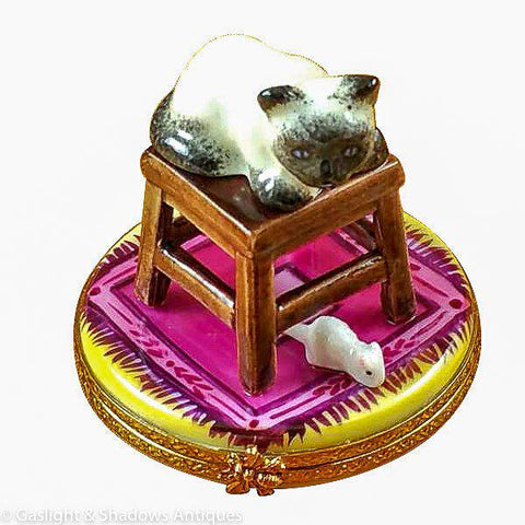 Cat on Stool w mouse- - Limoges Box